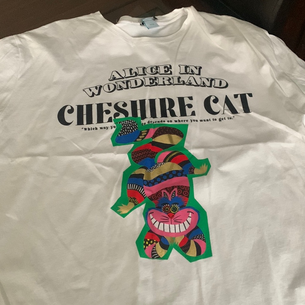 Never worn. Size large